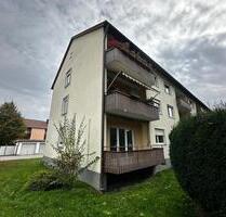 4-Zimmerwohnung im Hochpaterre mit kleinem Balkon - Landshut