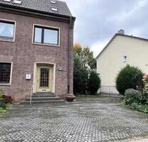Großzügige 2 Zimmer Wohnung in ruhiger, zentraler Lage von Tönisvorst