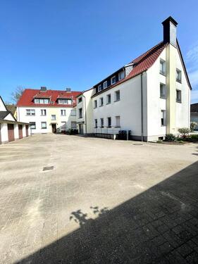 Foto - Garage in ruhiger Lage - 70,00 EUR Miete,