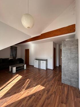 Foto - Hell 1-Zimmer Dachgeschosswohnung mit Blick auf die Concorde