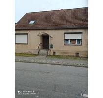 Eigenheim mit Garage - 40.000,00&nbsp;EUR Kaufpreis, ca.&nbsp; 100,00&nbsp;m&sup2; in Tangermünde (PLZ: 39590)