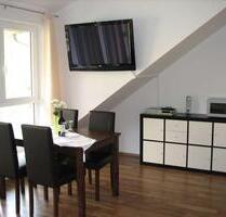 Sehr helle 3 ZKB OG-Wohnung mit Dachterrasse Garten bis 122026 - Breitenberg