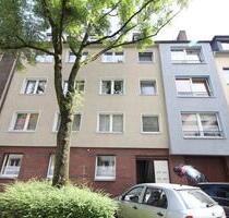 2,5 Raum, kernsaniert, Balkon, Echtholzparkett, Wanne + Dusche - Essen Huttrop