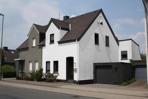 Foto - vielfältig nutzbares Haus 240 m² mit großem Garten 1080m², Garage