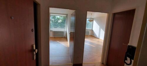 Foto - 2 Zimmer Wohnung und Garagenstellplatz
