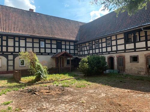 Foto - Historischer 3-Seiten-Hof - 285.000,00&nbsp;EUR Kaufpreis, ca.&nbsp; 970,00&nbsp;m&sup2;