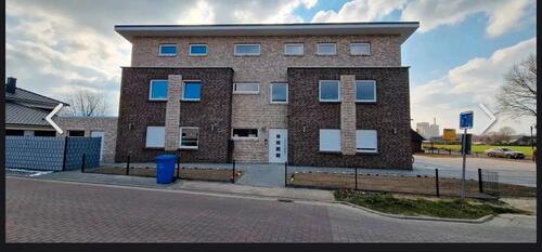 Foto - Wohnung zu vermieten 4 Zimmer - 1.335,00&nbsp;EUR Kaltmiete, ca.&nbsp; 110,00&nbsp;m&sup2;