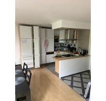 Dachgeschosswohnung 3,5 Zimmer mit Einbauküche in der Bielefelder Altstadt