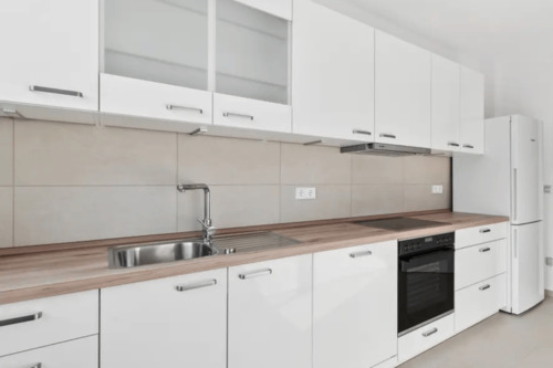 Foto - Frisch renovierte 3-Zimmer-Eigentumswohnung mit Loggia & Wellness