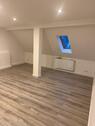 Foto - 2 Zimmer DG Wohnung - 900,00&nbsp;EUR Kaltmiete, ca.&nbsp; 60,00&nbsp;m&sup2;