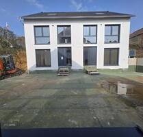 Doppelhaushälfte Neub. 166m² WFL mit Gartenanteil HN-Kirchhausen - Heilbronn Frankenbach