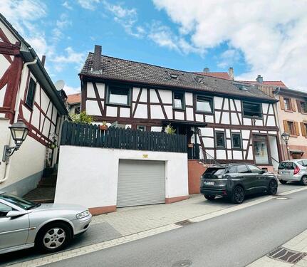 Foto - FACHWERKHAUS OHNE DENKMALSCHUTZ MIT 3 EINHEITEN