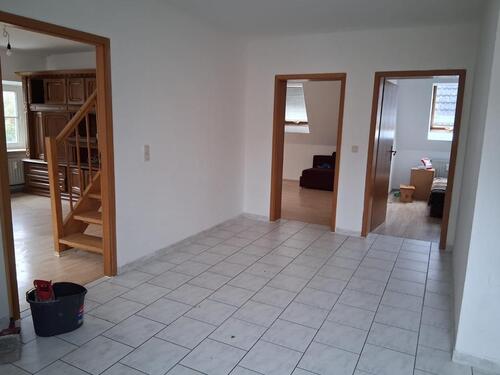 Foto - Schöne 4 Zimmer DG-Wohnung zur Miete