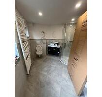 Barriere frei 4ZKb Eppelborn - 1.200,00 EUR Kaltmiete, ca.  120,00 m² in Eppelborn (PLZ: 66571)