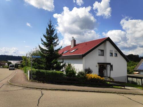 Foto - Etagenwohnung zur Miete in Hüttlingen