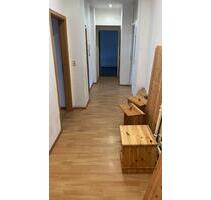 4-Zimmer Wohnung mit Küche und Bad - Saarbrücken Brebach-Fechingen