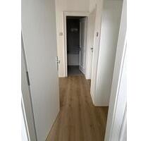 Renoviert: Schöne, helle 3 Zimmer-Wohnung in Velbert-Mitte Renoviert: Schöne, helle 3 Zimmer-Wohnung in Velbert-Mitte