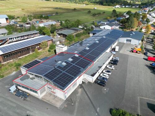Foto - Kalthalle in Haiger mit inkludiertem Büro, beheizt