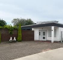 Bungalow mit vielfältigen Nutzungsmöglichkeiten in VorhelmAhlen - Beckum