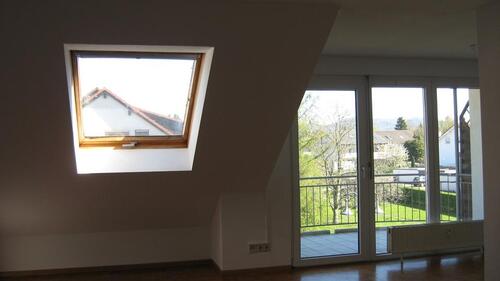 Foto - 3 Zimmer Dachgeschoßwohnung zur Miete in Grenzach-Wyhlen