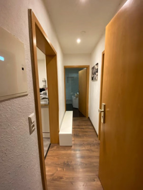 Foto - 1-Zimmerwohnung mit großem Badzimmer und mit Küche Kirchen-Wehbac