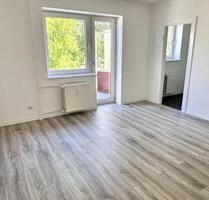 * TIP TOP RENOVIERT - klein aber FEIN - guter SCHNITT * Bezug ab SOFORT * lebhaftes Viertel * - Kaiserslautern Engelshof