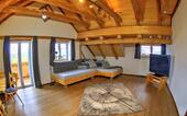 Foto - Ferienwohnung im Allgäu. Beim urigen Mattes. Schöne Dachwohnung