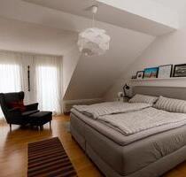 Schöne 75qm, 2-Zimmer-Wohnung - 1.275,00 EUR Kaltmiete, in Fellbach (PLZ: 70734)