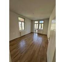 Schönes Zimmer mit eigenem Balkon in netter 4er WG - Würzburg Steinbachtal