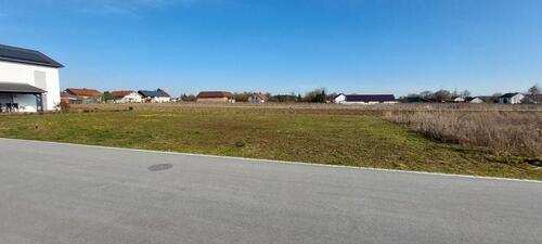 Foto - Baugrundstück in Künzing mit 720m², voll erschlossen