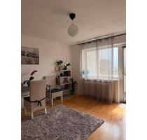 Helle 2-Zimmer-Wohnung mit Balkon ab Juli verfügbar - Iserlohn