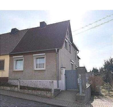 Foto - 7 Zimmer Doppelhaushälfte zum Kaufen in Artern