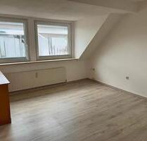 2 Zimmer, Küche, Bad, 57qm, Dachgeschoss - Osnabrück Gretesch