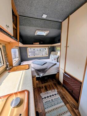 Foto - Wohnmobil im Garten zur Übernachtung in Rothenburg o.d.T