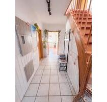Ankommen in Berne: freistehendes Haus mit Garten, Pool und Raum z