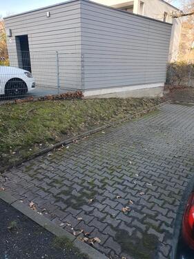 Foto - PKW-Stellplatz Holunderweg Dresden