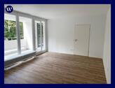 Foto - Helle + renovierte 2-Zimmer-Wohnung mit Balkon, guter Schnitt, separate Küche, Duschbad, Aufzug