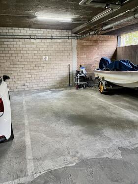 Foto - Garagenstellplatz Clemens-August-Straße 76 zu vermieten