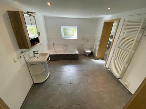 Foto - 7 Zimmer Bauernhaus, Landhaus in Sulzfeld