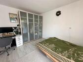 Foto - Großes WG-Zimmer mit Balkon zu Vermieten