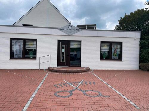 Foto - Etablierter Friseursalon ohne Abstand zu vermieten!