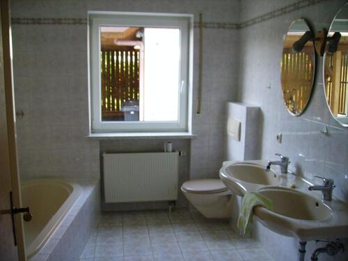 Foto - Schöne Erdgeschosswohnung Süd- Ostausrichtung mit Gartenanteil