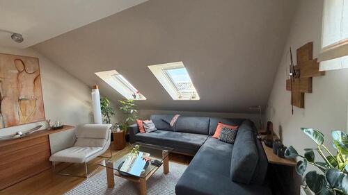 Foto - Helle 3-Zimmer-Dachgeschosswohnung in ruhiger Lage