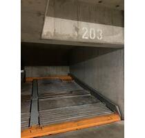 Tiefgaragenstellplatz in Lindenau Plagwitz: ab sofort verfügbar - Leipzig Altwest