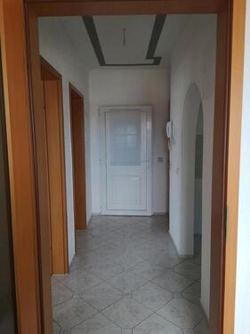 Foto - 3 Raum Wohnung - 430,00 EUR Kaltmiete,