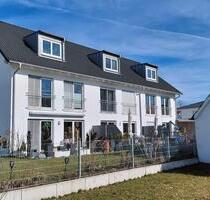 Neuwertiges 5-Zimmer Reihenmittelhaus in Großaitingen mit Garten