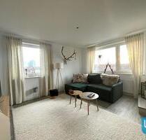 Charmante 2-Zimmer Wohnung mit Loggia und Stellplatz in Kiel-Wik!