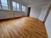 Foto - Stylische 2 12 Zimmer Wohnung zentral und hell