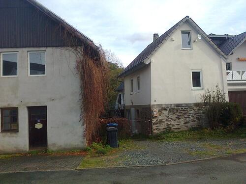 Foto - Tiny Bauernhaus mit Scheune und Garten