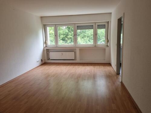 Foto - Großzügige, ruhige 3-Zimmer-Wohnung in zentraler Lage